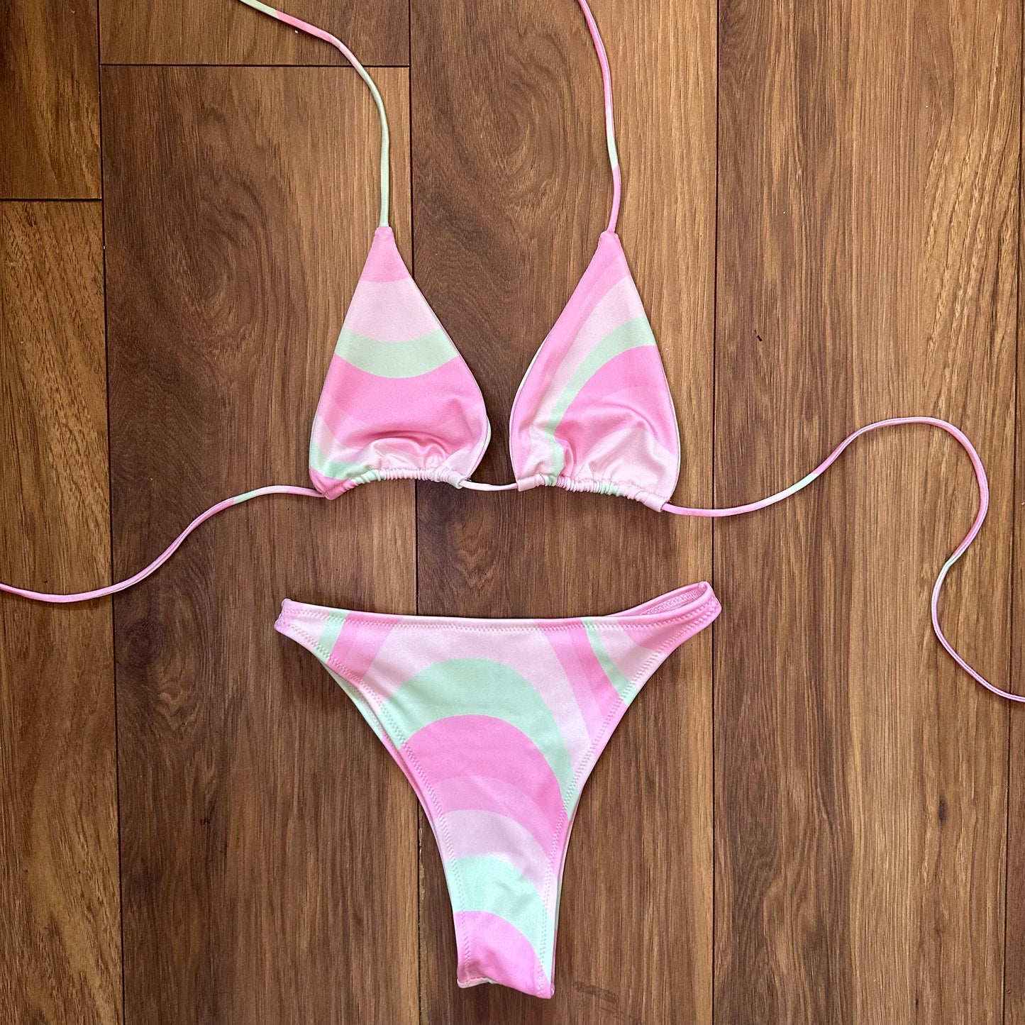 (Premade) 70’s Green & Pink Swirl Bikini Set - Size 8